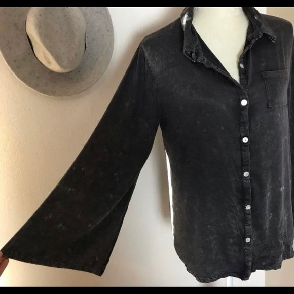 NWT CHASER HEIRLOOM BELL-SLEEVE BUTTON-UP SHIRT BLOUSE TOP!!! - Picture 3 of 3